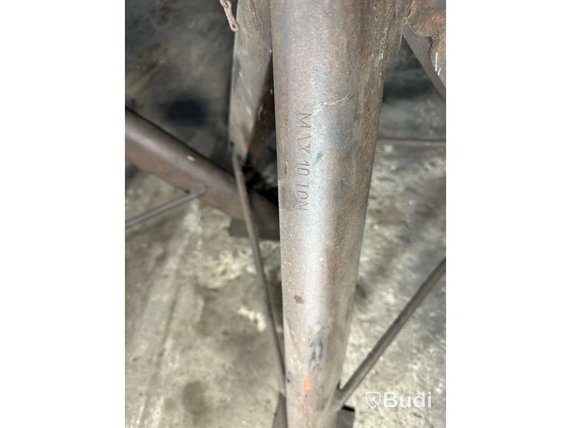 4 st pallbockar, 10 ton