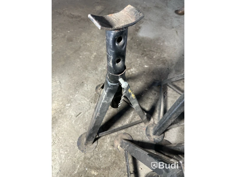 4 st pallbockar, 1,5 ton