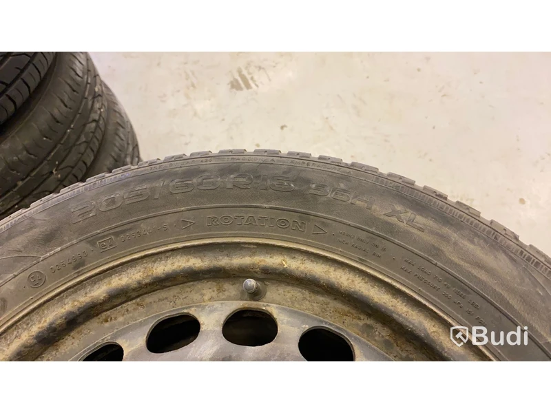 Friktionsdäck 205/60 R16