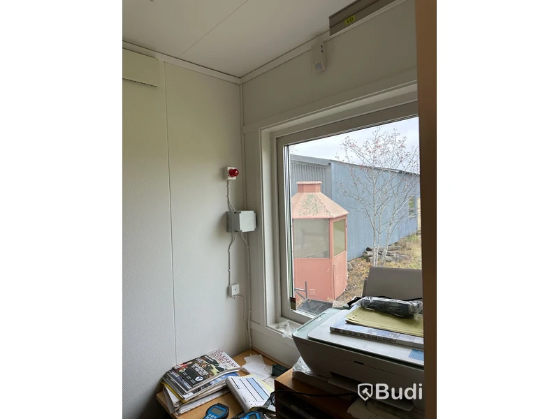 Flyttbar modulbyggnad ca 12,1 x 9,2 m