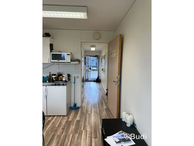 Flyttbar modulbyggnad ca 12,1 x 9,2 m