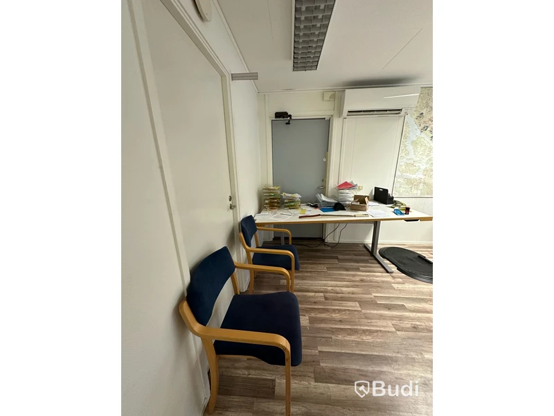 Flyttbar modulbyggnad ca 12,1 x 9,2 m