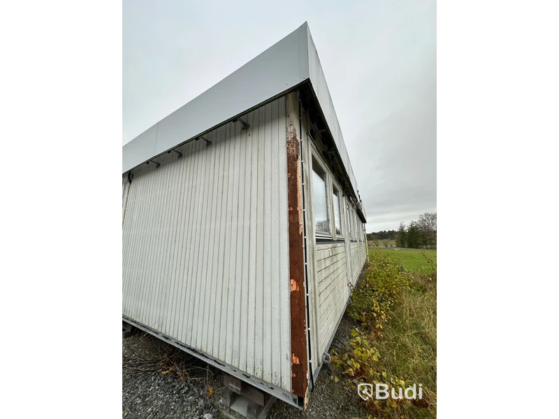 Flyttbar modulbyggnad ca 12,1 x 9,2 m