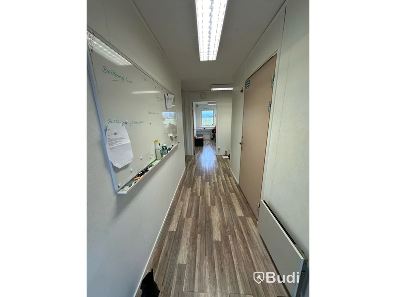 Flyttbar modulbyggnad ca 12,1 x 9,2 m
