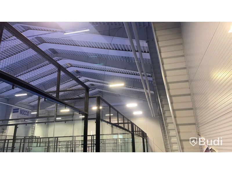 Nätavskiljare mellan banorna 3,5x20 m - 4 st