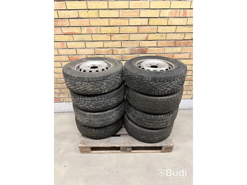 Vinterhjul - Nokian Hakkapeliitta 225/65R16 C