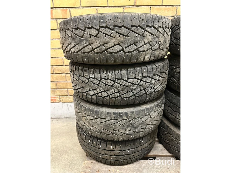 Vinterhjul - Nokian Hakkapeliitta 225/65R16 C