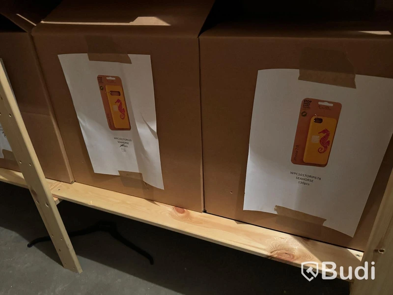 Parti med mobilskal. Olika modeller