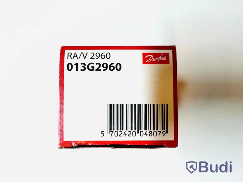 12 st Radiatortermostat, Danfoss RA/V 2960, totalt ord. pris ink. moms ca: 4000 kr