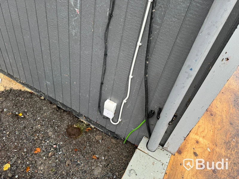 Dusch  WC  bod ca 30 kvadrat