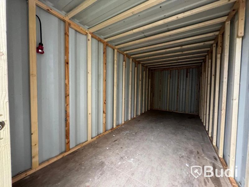 Container 20 fot, förbered för att isoleras, lås ingår