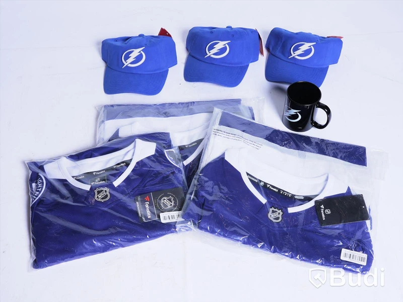 Supporterpaket - Tampa Bay Lightning, se beskrivning och bilder. Ny.