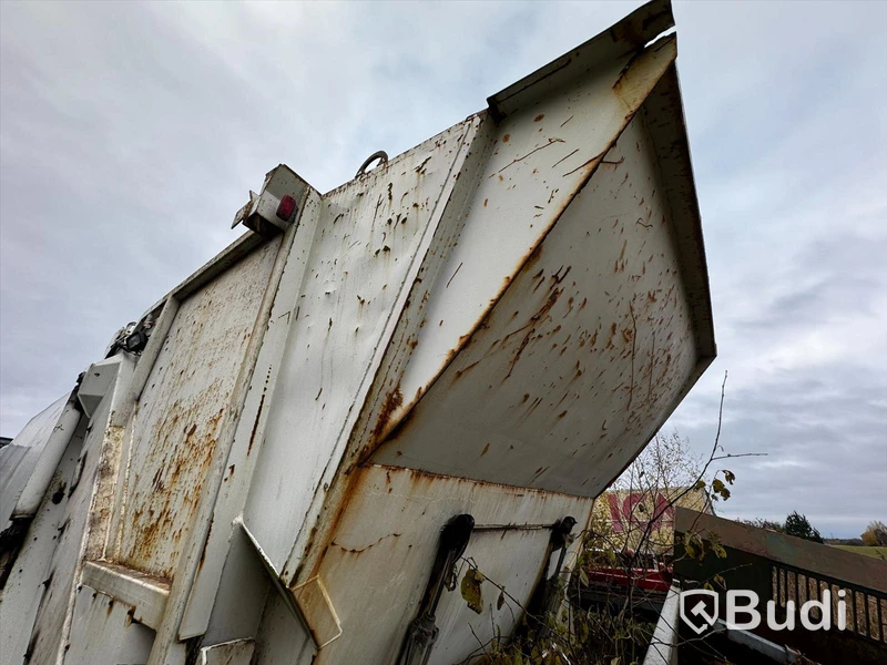 Sopbil med kran Volvo FE 7.1 I-Shift | 280hk | 2009 | I-shift | Reparationsobjekt - EXPORT