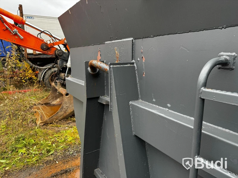 Grusflak 5,8m med lastväxlarkrok