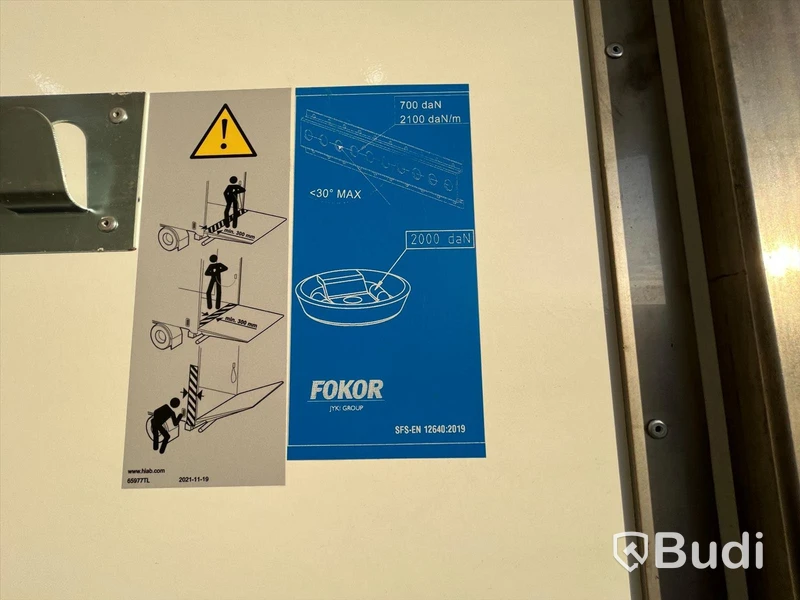Lastbil Volvo FH 500 Yrkesutbildning Fjärrbil | 2022 | Automat | Öppningsbar sida | Nypris ca 2 800 000