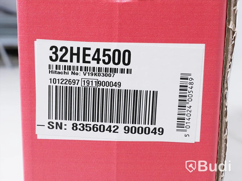 1 st TV-skärm - Hitachi 32HE4500