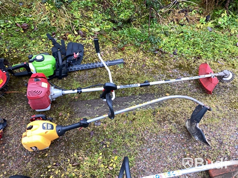 Trädgårdsmaskiner bensindrivna 7st