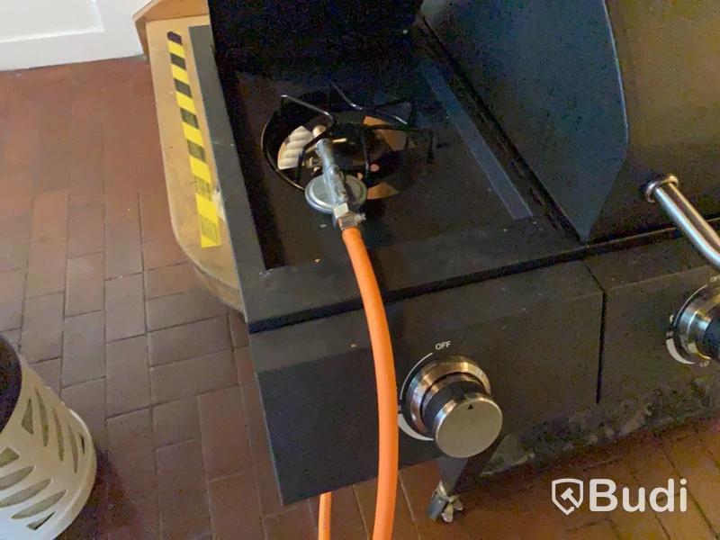 Kol-/gasolgrill med röklåda Burns & Barkles