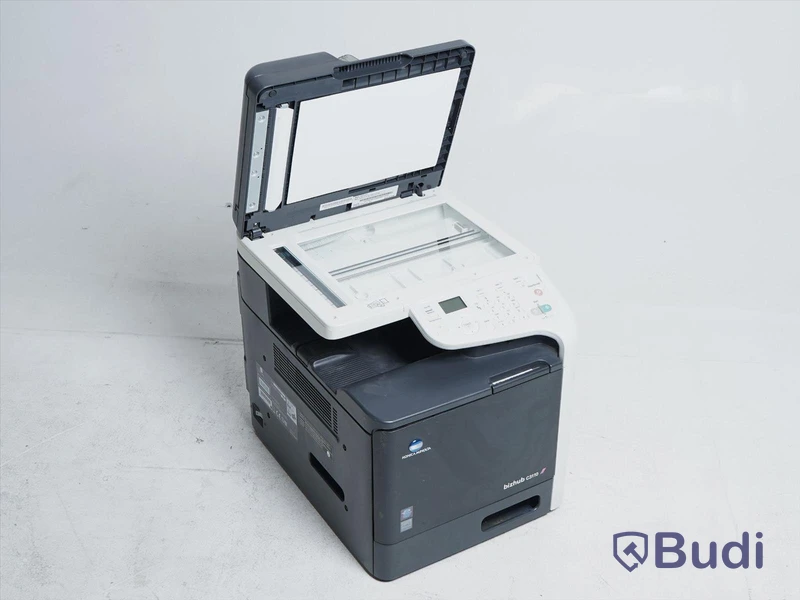 1 st Skrivare - Konica Minolta Bizhub C3110 - strömkabel saknas