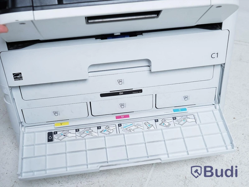 1 st Skrivare - Epson WorkForce Pro WF-C529R