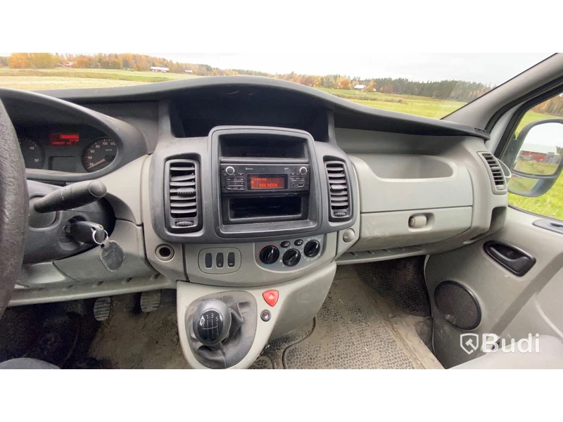 Skåpbil Opel Vivaro 2.7t 2.0 CDTI | 75 hk | 2014