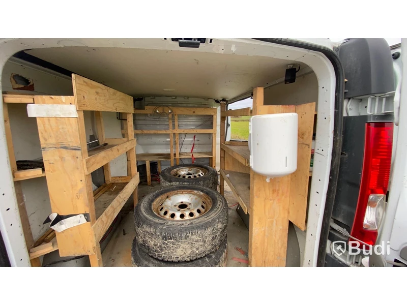 Skåpbil Opel Vivaro 2.7t 2.0 CDTI | 75 hk | 2014