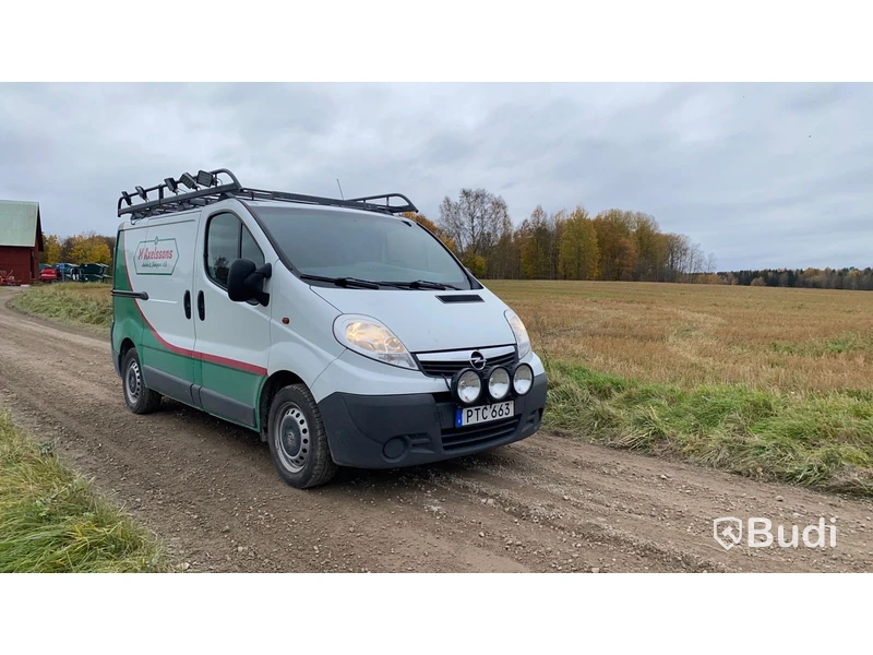 Skåpbil Opel Vivaro 2.7t 2.0 CDTI | 75 hk | 2014