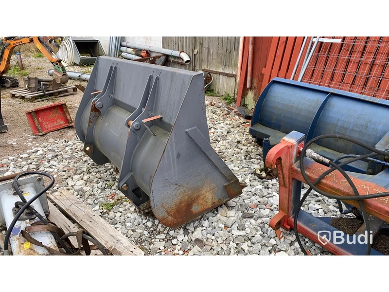Skopa Terex SKL844
