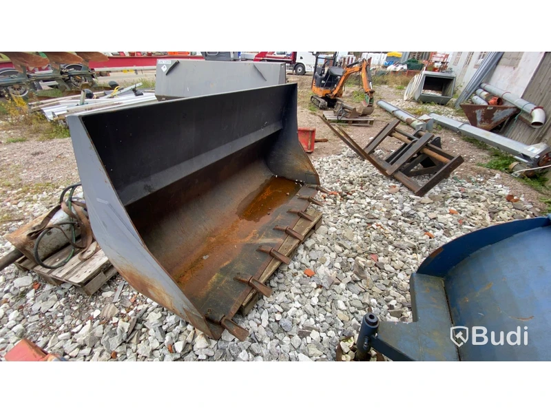 Skopa Terex SKL844