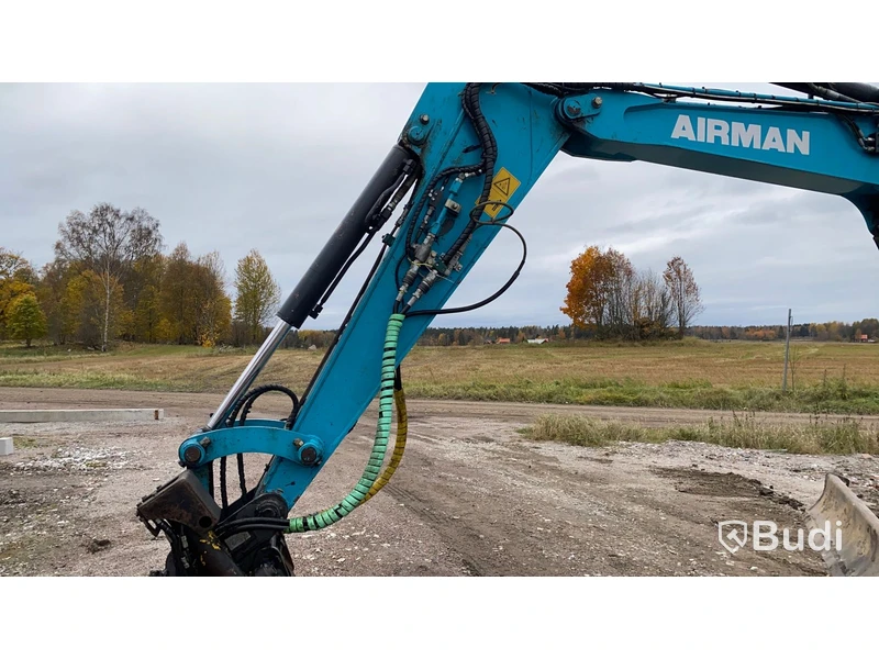 Bandgrävare Airman AX55U-6A | 5548h | tiltrotator & 2 st skopor | 2014