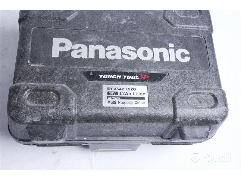 Diverse verktyg, spikpistol, cirkelsåg bla – Meec Tools, Hitachi, Panasonic,