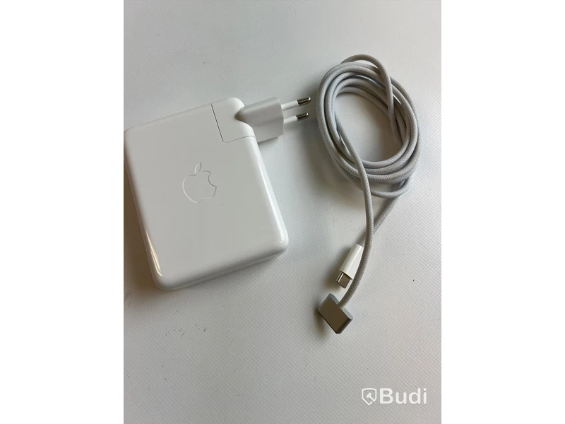 Apple MacBook Pro 16 tum -2022 M2 PRO