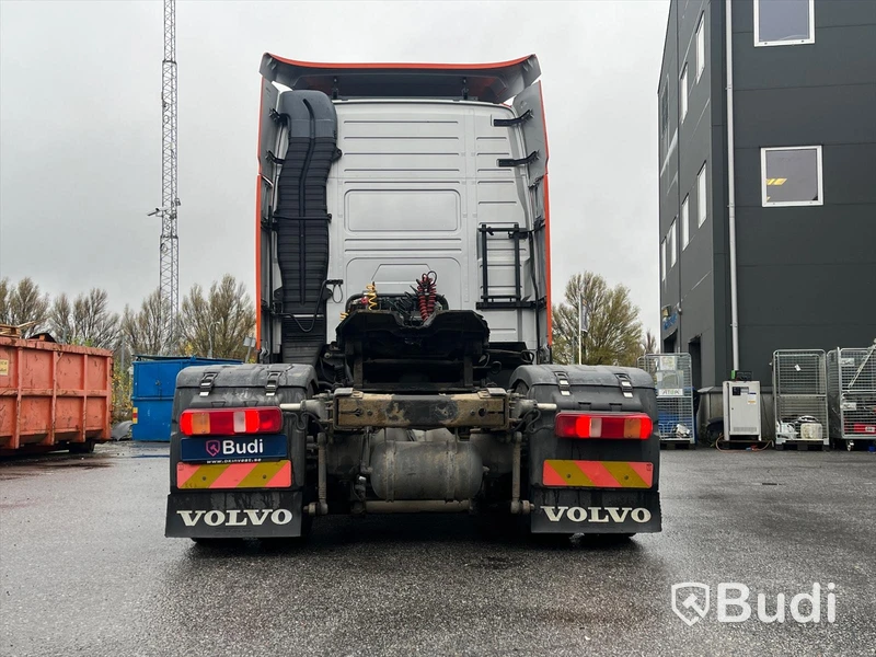 Dragbil  VOLVO FH 400 4X2 -2009 | Megadragare/Low deck | Automat - EXPORT