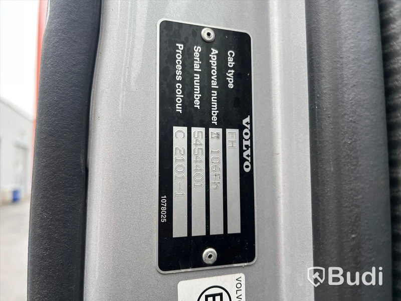Dragbil  VOLVO FH 400 4X2 -2009 | Megadragare/Low deck | Automat - EXPORT