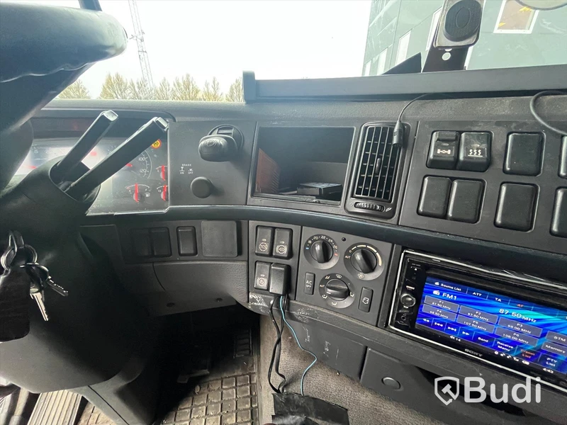 Dragbil  VOLVO FH 400 4X2 -2009 | Megadragare/Low deck | Automat - EXPORT