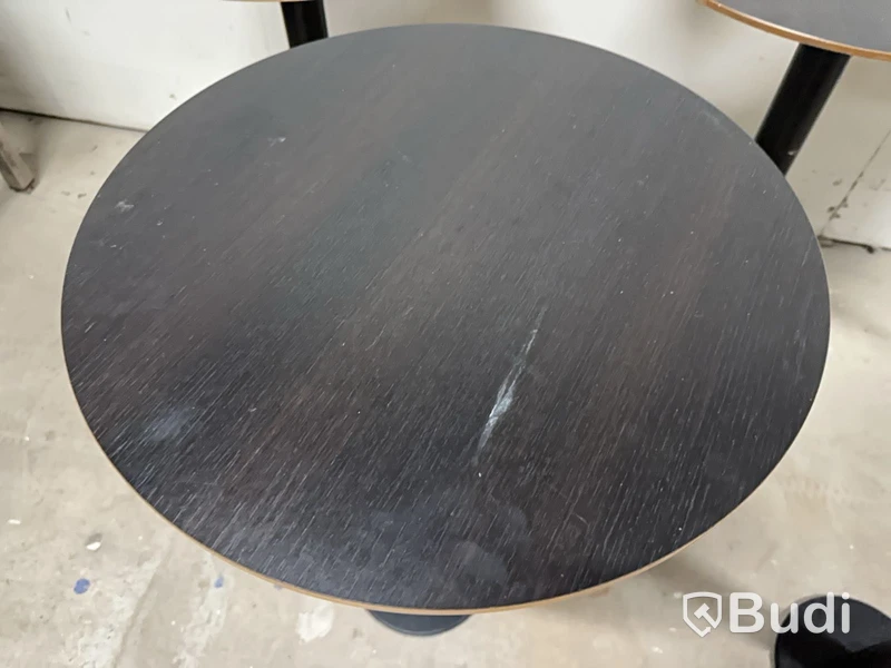 5 st bord med metallfot svart Ø 50 cm obs! referens bild