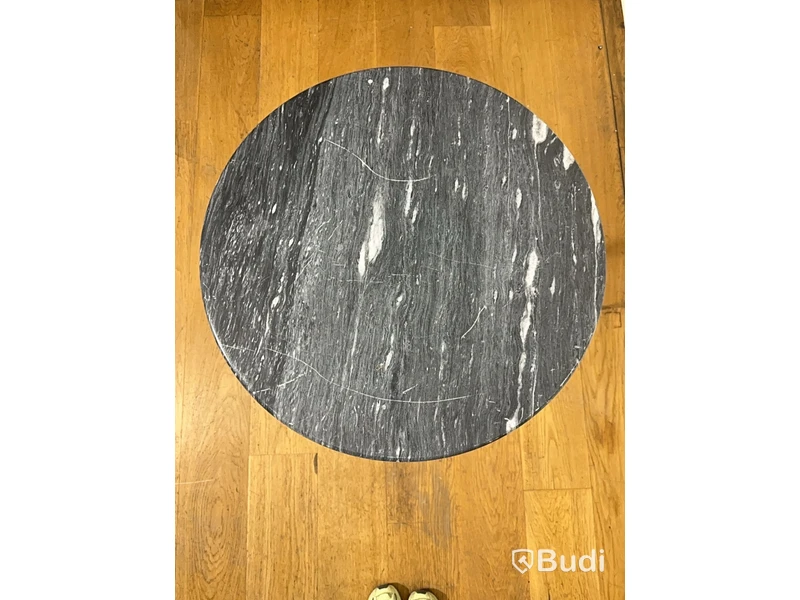 10 st cafebord  Brafab Loire med marmorskiva och metallfot 60x72 cm