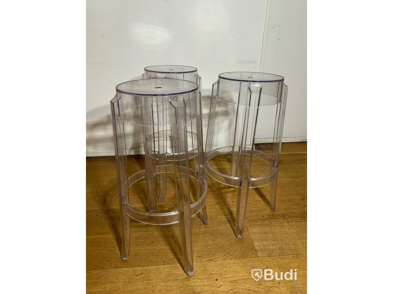 3 st barstolar kartell Charles Ghost 75x 29 cm