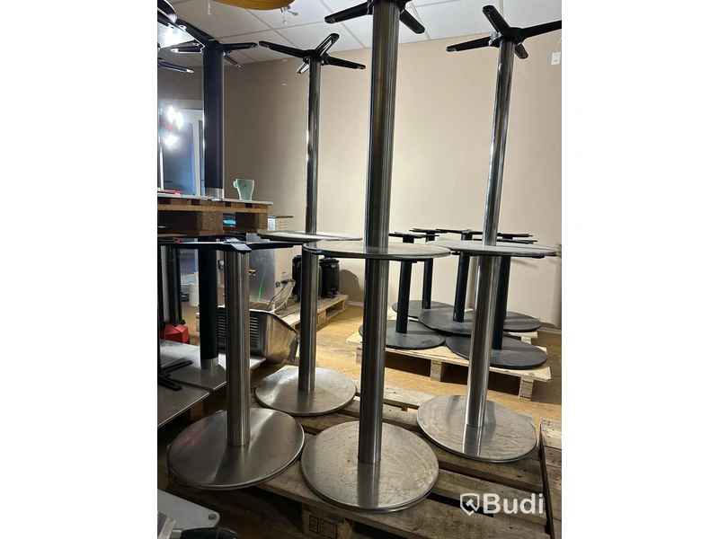7 st Bordsfötter i metall PEDRALI 45 x73