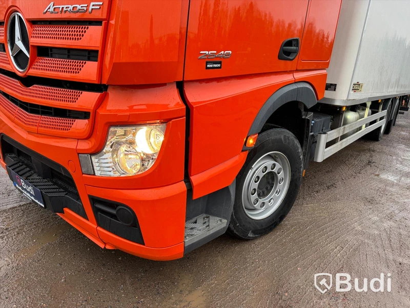 Kylbil Mercedes-Benz Actros F 963-0-C -2022 | FRC-klassad | Carrier Maxima 1300 Mt