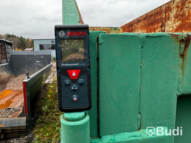 Container med lastväxlarkrok