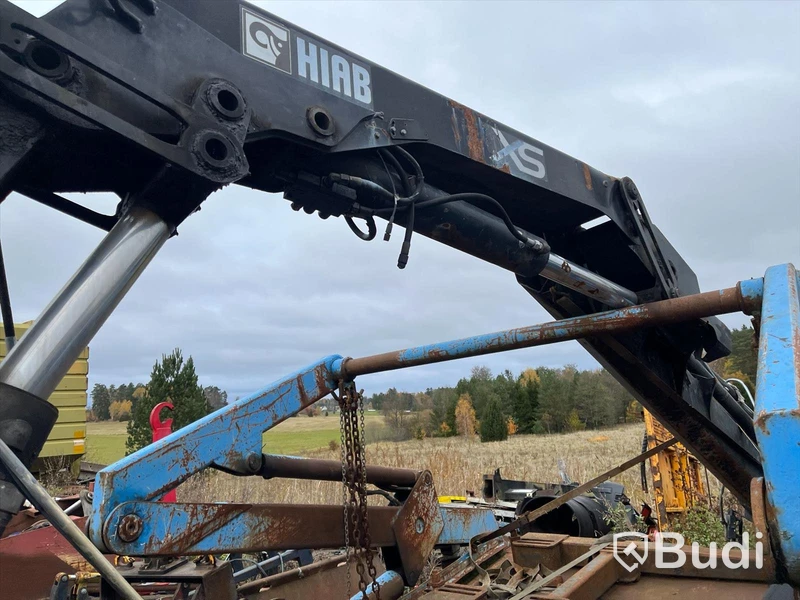 Liftdumper på växlarram | HIAB 144 E - 4 HIPRO löst på flak