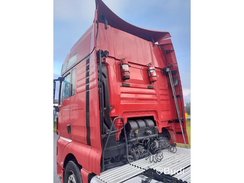 Dragbil MAN TGX XXL-Hytt 26.580 6x2/4 Pusher | 2017 | Automat | Levereras nybesiktigad - EXPORT.