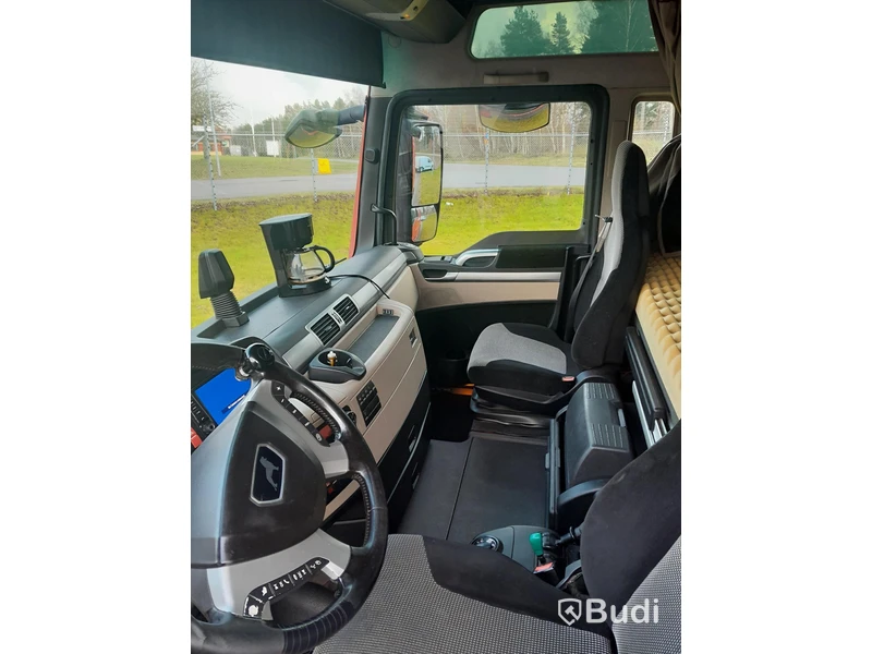 Dragbil MAN TGX XXL-Hytt 26.580 6x2/4 Pusher | 2017 | Automat | Levereras nybesiktigad - EXPORT.