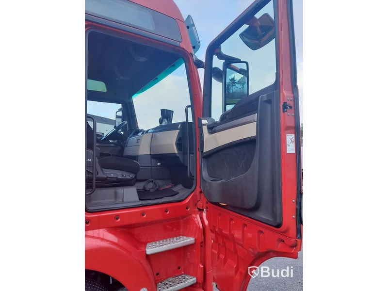 Dragbil MAN TGX XXL-Hytt 26.580 6x2/4 Pusher | 2017 | Automat | Levereras nybesiktigad - EXPORT.