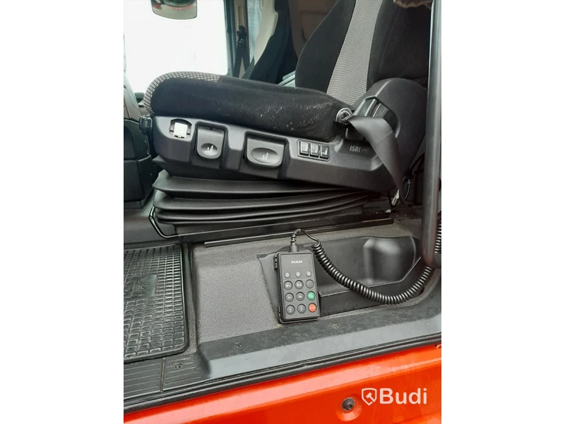 Lastbil MAN TGX XXL-Hytt 26.580 6x2-2  | 2017 | Automat | 580hk | Fjärrbil | Reparationsobjekt