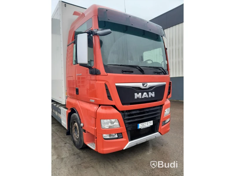 Lastbil MAN TGX XXL-Hytt 26.580 6x2-2  | 2017 | Automat | 580hk | Fjärrbil | Reparationsobjekt