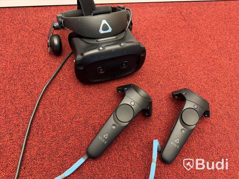 VR-glasögon, kontroller HTC och 2 st sensorer