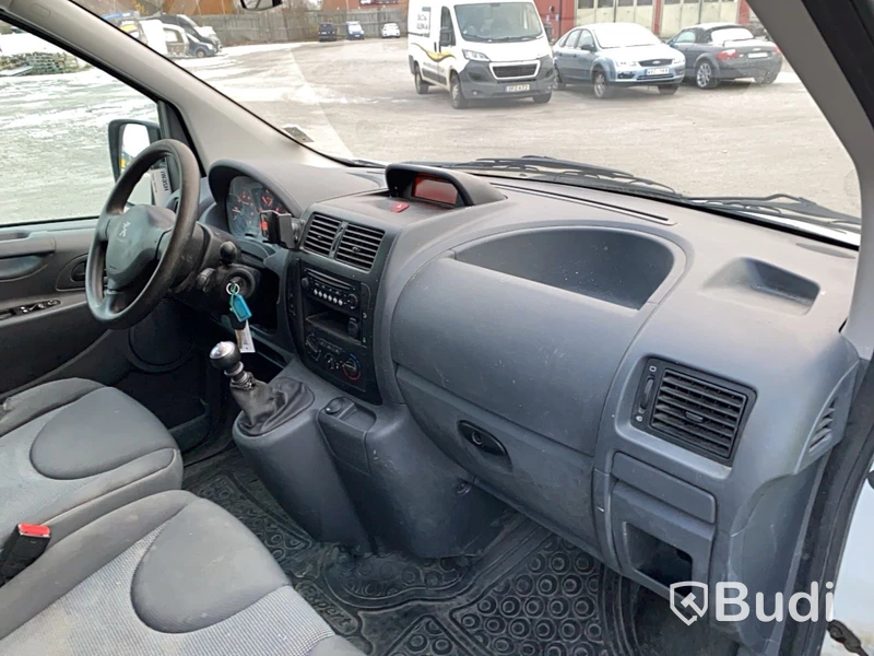 Skåpbil Peugeot Expert 2,0 HDI. 2014