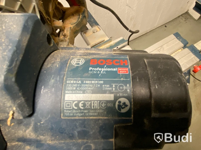 Kap & gersåg med Stativ, Bosch
